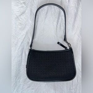 Anne Klein Shoulder bag